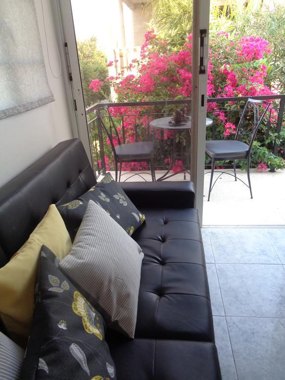 Irene'S Apartments Limassol Ruang foto