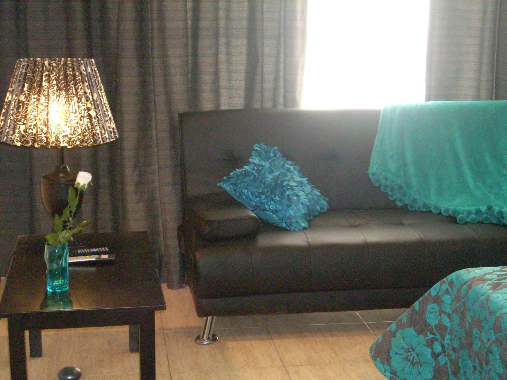 Irene'S Apartments Limassol Bagian luar foto