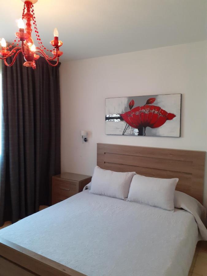 Irene'S Apartments Limassol Bagian luar foto