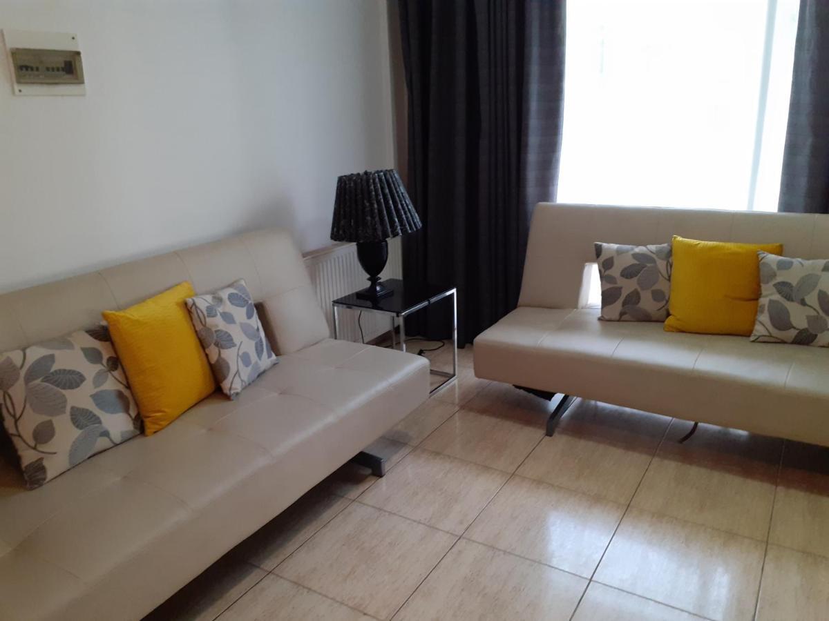 Irene'S Apartments Limassol Bagian luar foto